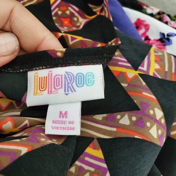 Lularoe Joy duster vest dark geometrical - Picture 2 of 3